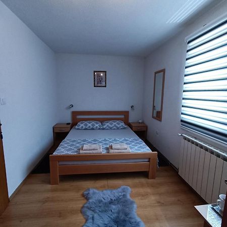 Guesthouse Nikolina Korenica Kültér fotó